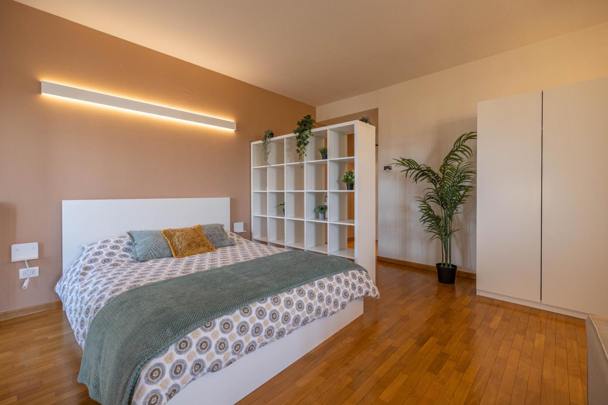 Comforthouse Luxury Vacancy ラヴェンナ エクステリア 写真